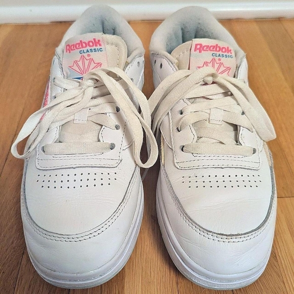 Reebok Classic White and Pink Sneakers - Picture 4 of 12